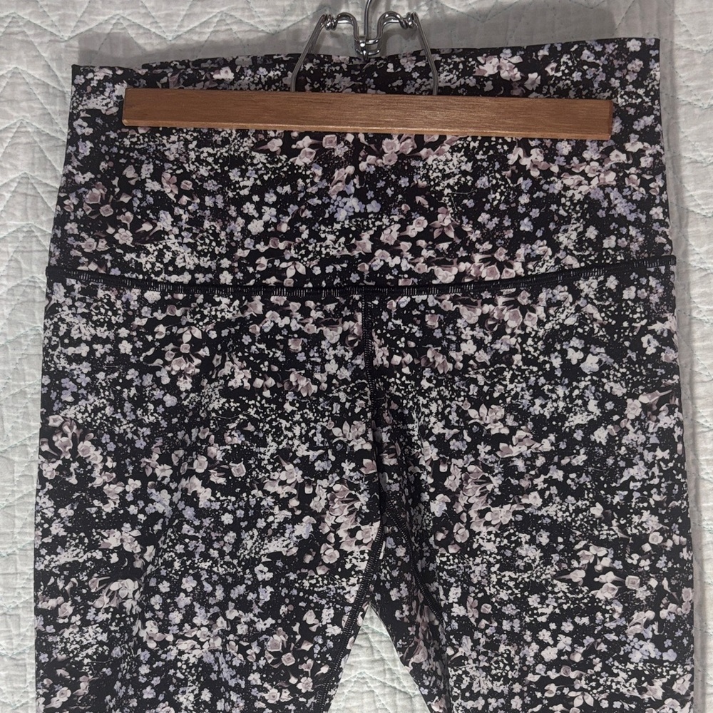 lululemon athletica Black & Pink Floral Leggings - Picture 4 of 10